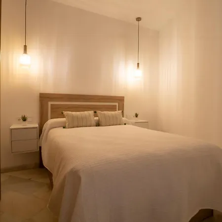 Bhost - Juan De Mena Apartamento