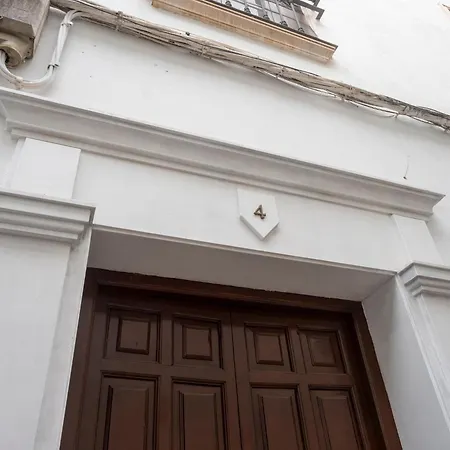 Bhost - Juan De Mena