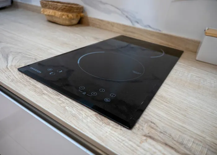 Bhost - Juan De Mena * Кордова