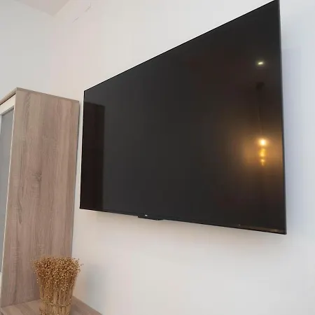 Bhost - Juan De Mena Apartmán *